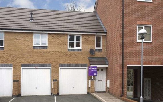 2 Bedroom Flat